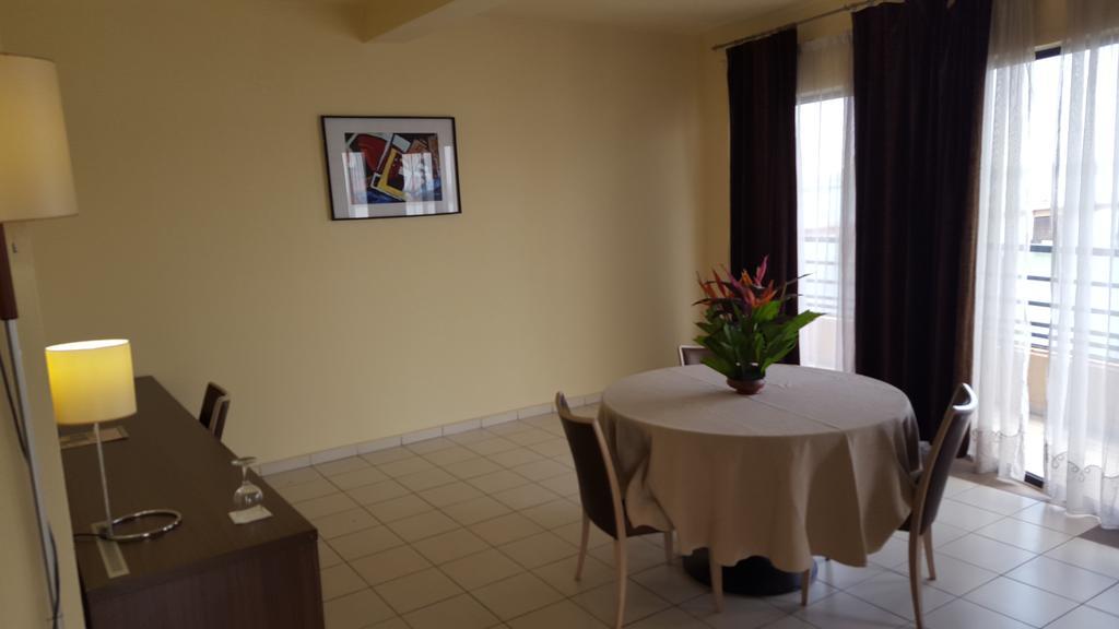 Hotel El Farouk Bamako Zewnętrze zdjęcie