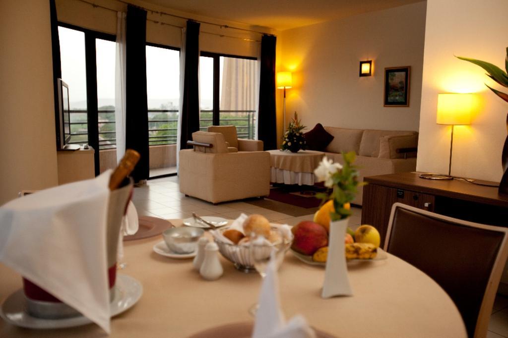 Hotel El Farouk Bamako Zewnętrze zdjęcie