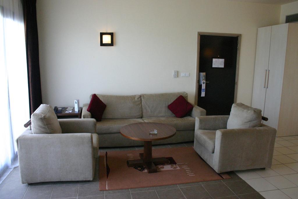 Hotel El Farouk Bamako Zewnętrze zdjęcie
