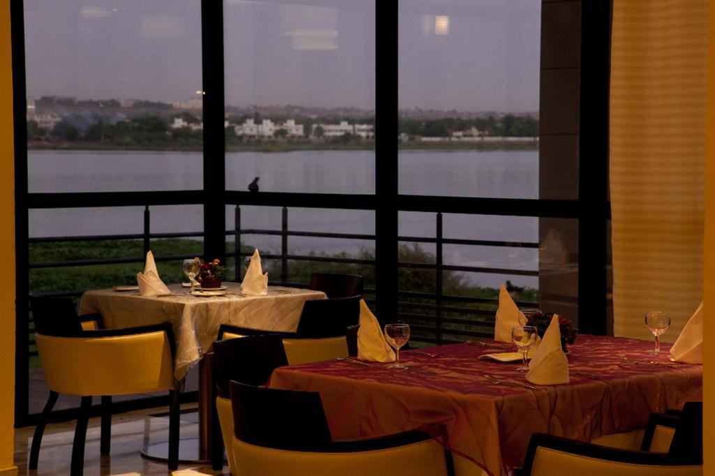 Hotel El Farouk Bamako Zewnętrze zdjęcie