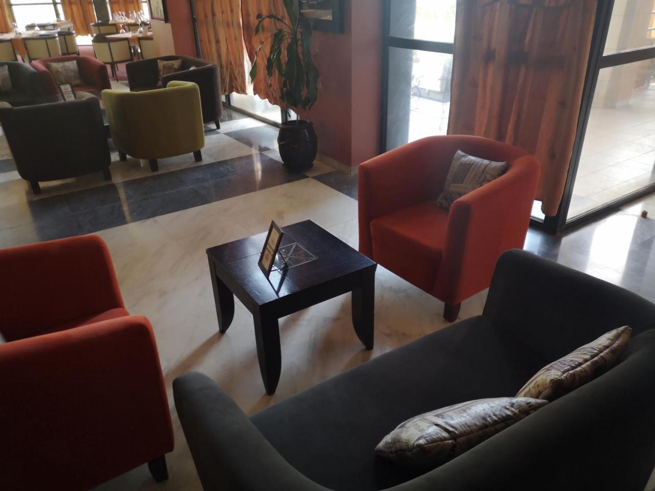 Hotel El Farouk Bamako Zewnętrze zdjęcie