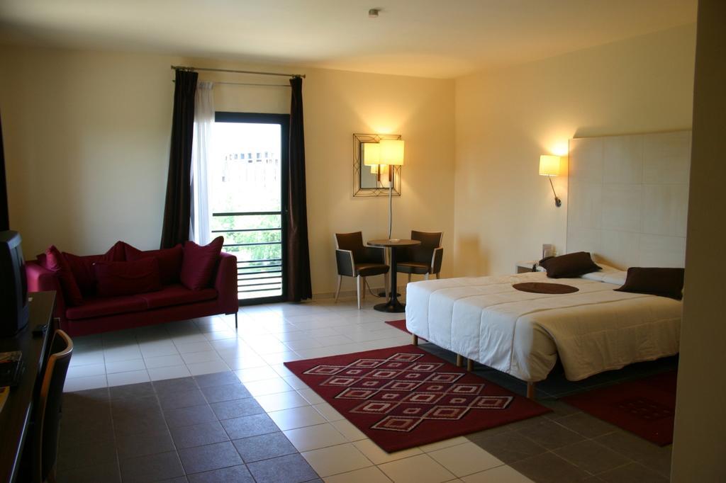 Hotel El Farouk Bamako Zewnętrze zdjęcie